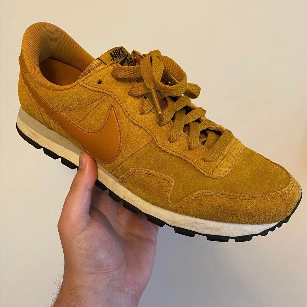 Nike Air Pegasus 83 Gold Suede